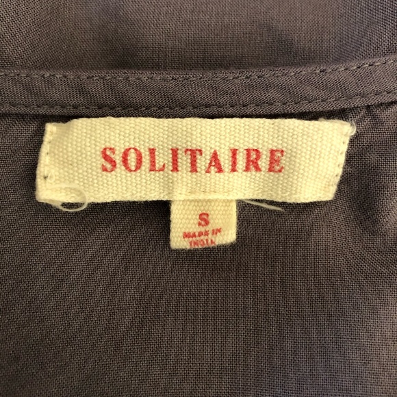 Solitaire Gray Floral Tie Front Tassels Tunic Top - Picture 6 of 6